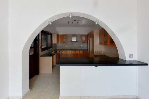 3 bedrooms Villa in Tala, Cyprus No. 100501 13