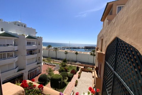 3 bedrooms Apartment in Marbella, Spain No. 27547