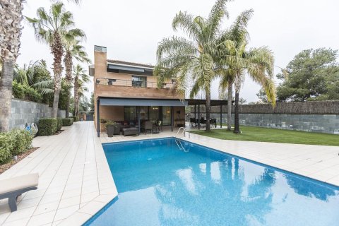 5 bedrooms House in Barcelona, Spain No. 25873