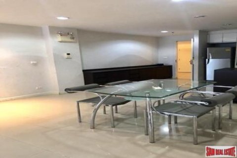 2 bedrooms Apartment in Bangkok, Thailand No. 96365 1