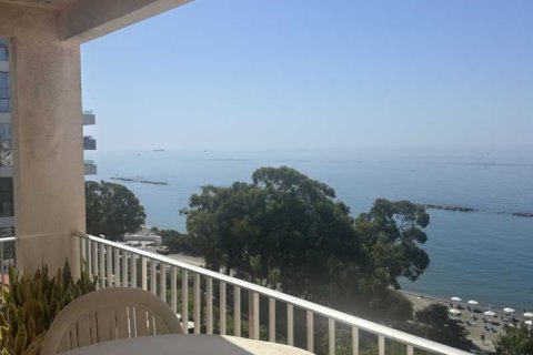 2 bedrooms Apartment in Agios Tychonas, Cyprus No. 35298 1