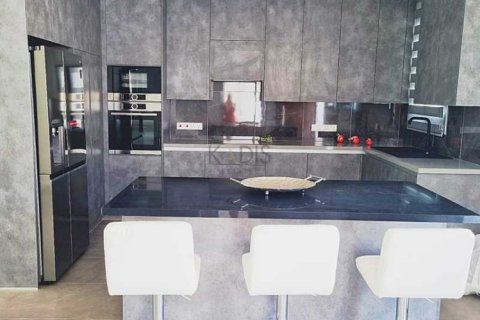 4 bedrooms Villa in Livadia, Cyprus No. 100711 6