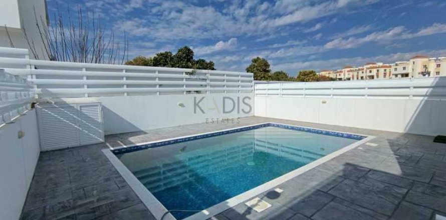 4 bedrooms Villa in Livadia, Cyprus No. 100711