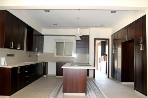 7 bedrooms Villa in Limassol, Cyprus No. 105650 2