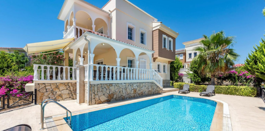 4 rooms Apartment in Avsallar, Turkey No. 21392