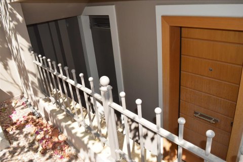 3 bedrooms Maisonette in Artemida, Greece No. 59412 3