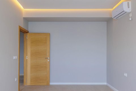 2 bedrooms Villa in Krashichi, Montenegro No. 104684 21