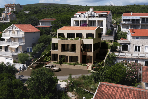 80m² Apartment in Kotor, Montenegro No. 75917 4