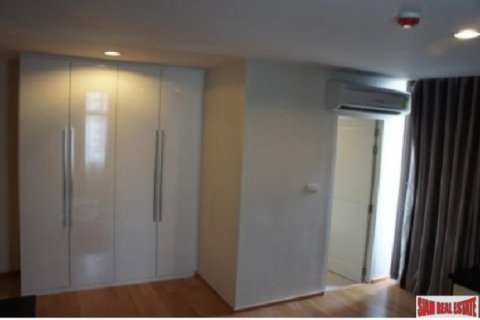 3 bedrooms Apartment in Bangkok, Thailand No. 97063 9