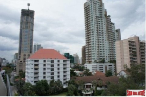 3 bedrooms Apartment in Bangkok, Thailand No. 97063 11