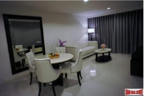 3 bedrooms Apartment in Bangkok, Thailand No. 97063 7