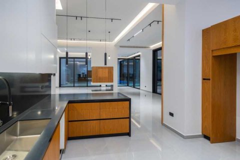 4 dormitorios House en Agios Tychonas, Cyprus No. 30385 11