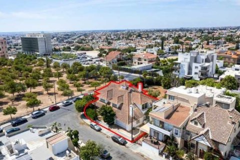 4 bedrooms House in Limassol, Cyprus No. 76214 13