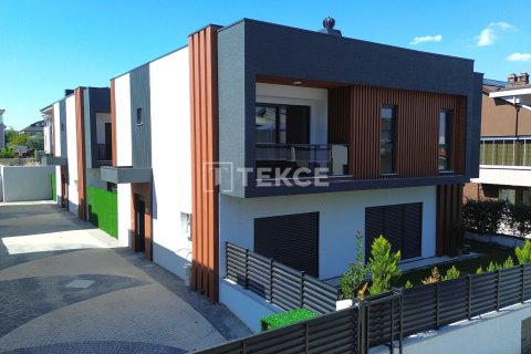 4 bedrooms Villa in Tra Vinh, Vietnam No. 18054 1