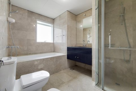 2 bedrooms Apartment in Binh Duong, Vietnam No. 98414 10