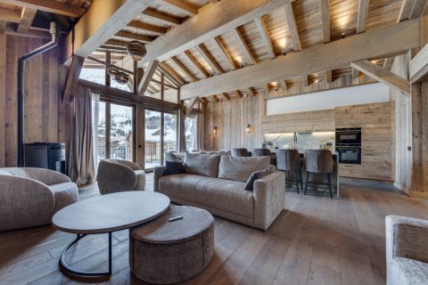4 bedrooms Apartment in Val-d'Isere, France No. 99920 4