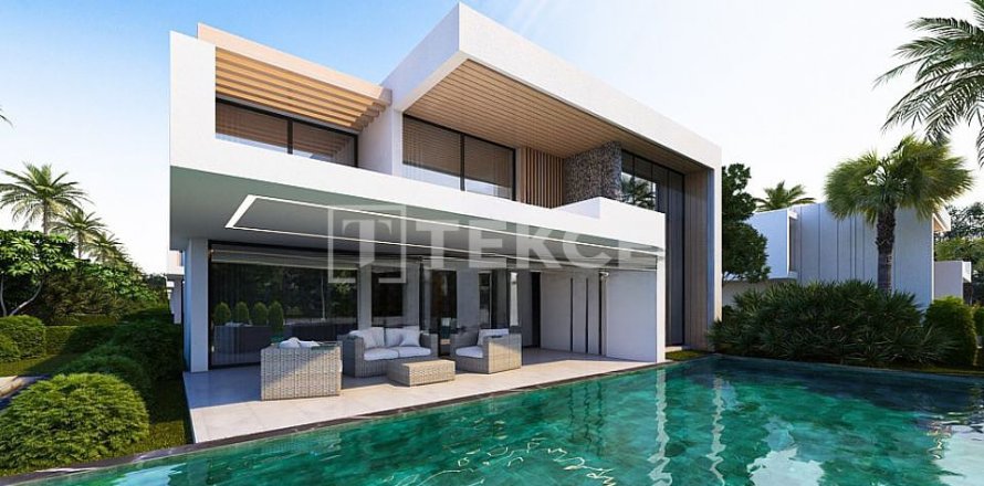 4 bedrooms Villa in Kusadasi, Turkey No. 21918