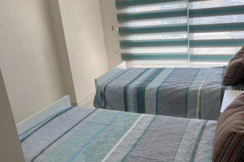 3 rooms Appartement à Mahmutlar, Turkey No. 21631