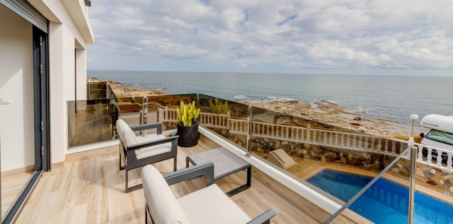 Apartamento tipo estudio Estudio en Torrevieja, Spain No. 124679