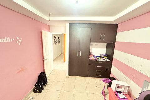 3 bedrooms House in Arraijan, Panama No. 79519 9