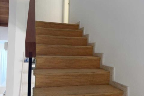 3 bedrooms House in Agios Tychonas, Cyprus No. 76554 9