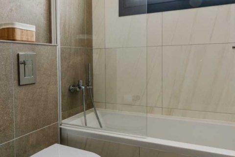 2 dormitorios Apartment en Limassol, Cyprus No. 34628 7