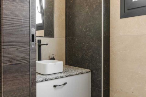 2 dormitorios Apartment en Limassol, Cyprus No. 34628 12