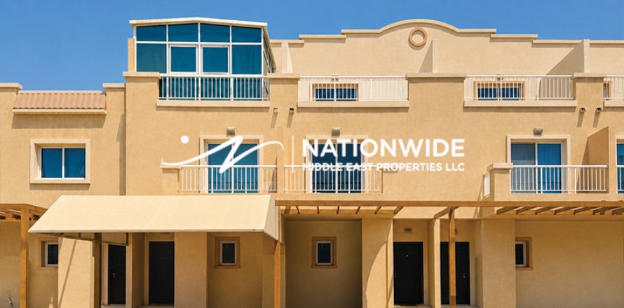 3 chambres Townhouse à Al Reef, UAE No. 129837