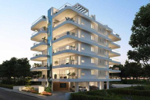 2 bedrooms Penthouse in Larnaca, Cyprus No. 43495 3