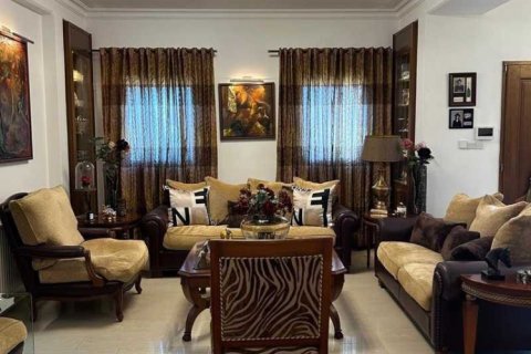 4 bedrooms House in Agios Tychonas, Cyprus No. 84445 6