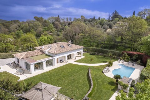 5 bedrooms Villa in Opio, France No. 100306 1