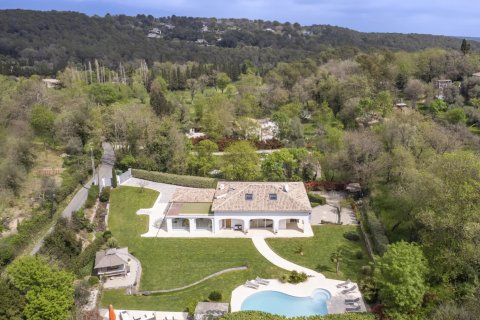 5 bedrooms Villa in Opio, France No. 100306 2
