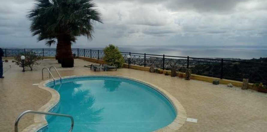 3 chambres Villa à Pegeia, Cyprus No. 84368