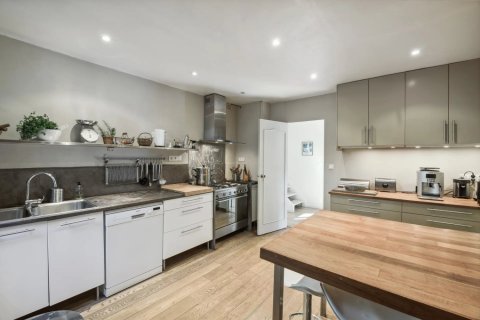 Вилла с 8 спальнями в Грас, Франция №72557 10