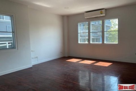 5 chambres House à Bangkok, Thailand No. 98123 17