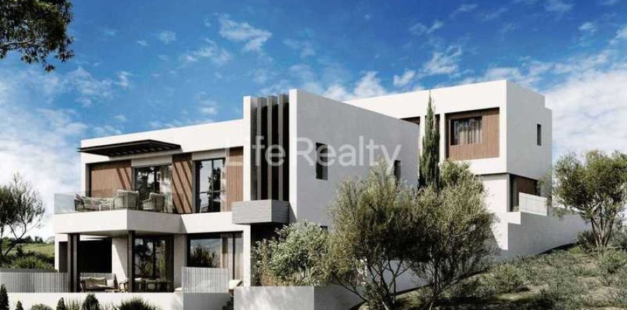 3 bedrooms House in Germasogeia, Cyprus No. 30222