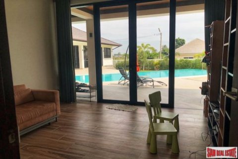 6 bedrooms Villa in Hua Hin, Thailand No. 96138 29