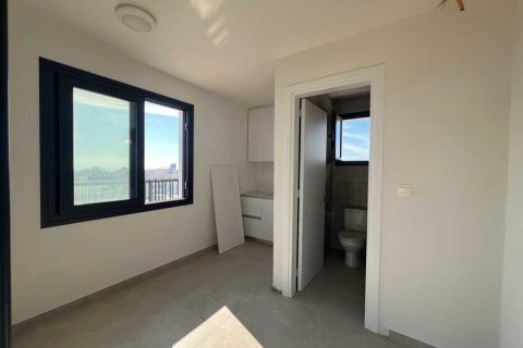 3 dormitorios Penthouse en Agios Athanasios, Cyprus No. 71949 15