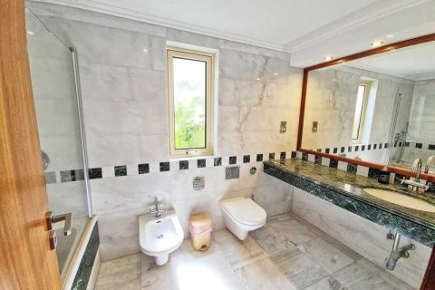 5 bedrooms House in Neo Chorio, Cyprus No. 63198 9