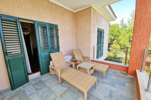 5 bedrooms House in Neo Chorio, Cyprus No. 63198 11