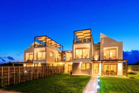 Вилла с 4 спальнями в Родос, Греция №49372 1