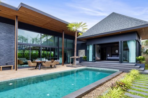4 bedrooms Villa in Phuket, Thailand No. 72513 5