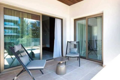 2 bedrooms Apartment in Germasogeia, Cyprus No. 83339 2