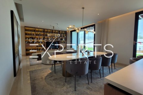 5 bedrooms Villa in Bavaria Town, Vietnam No. 81561 2