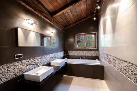 4 bedrooms House in Chamonix-Mont-Blanc, France No. 99939 9