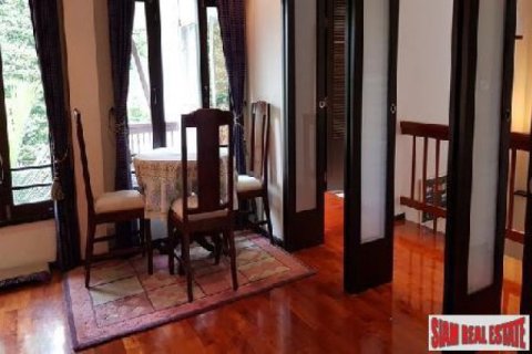 4 bedrooms Villa in Lat Phrao, Thailand No. 96811 3