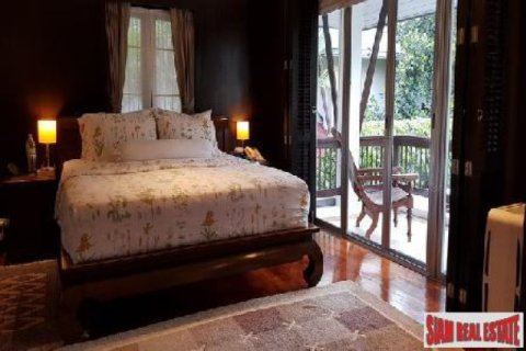 4 bedrooms Villa in Lat Phrao, Thailand No. 96811 4