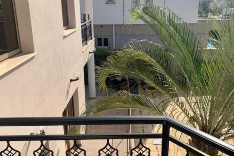 Вилла с 4 спальнями в Героскипу, Кипр №84405 5