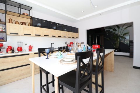 4 bedrooms Villa in Luong Phu, Vietnam No. 95491 11