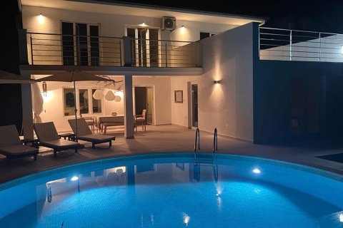 3 bedrooms House in Herceg Novi, Montenegro No. 104673 7